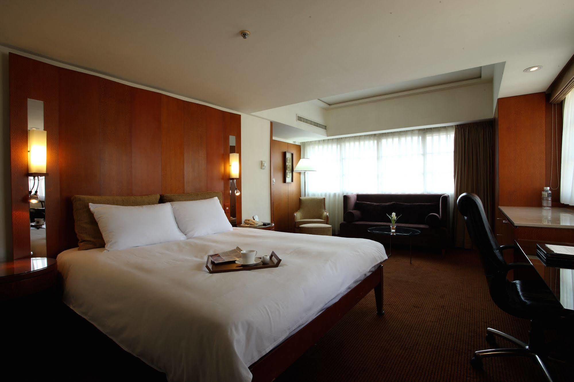Gloria Prince Hotel Tajpej Zewnętrze zdjęcie